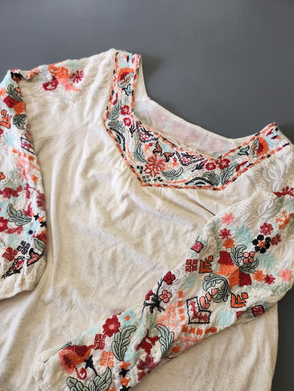 Soft Surroundings Women's S Mariella Embroidered Peasant Blouse Tunic Lace Beige